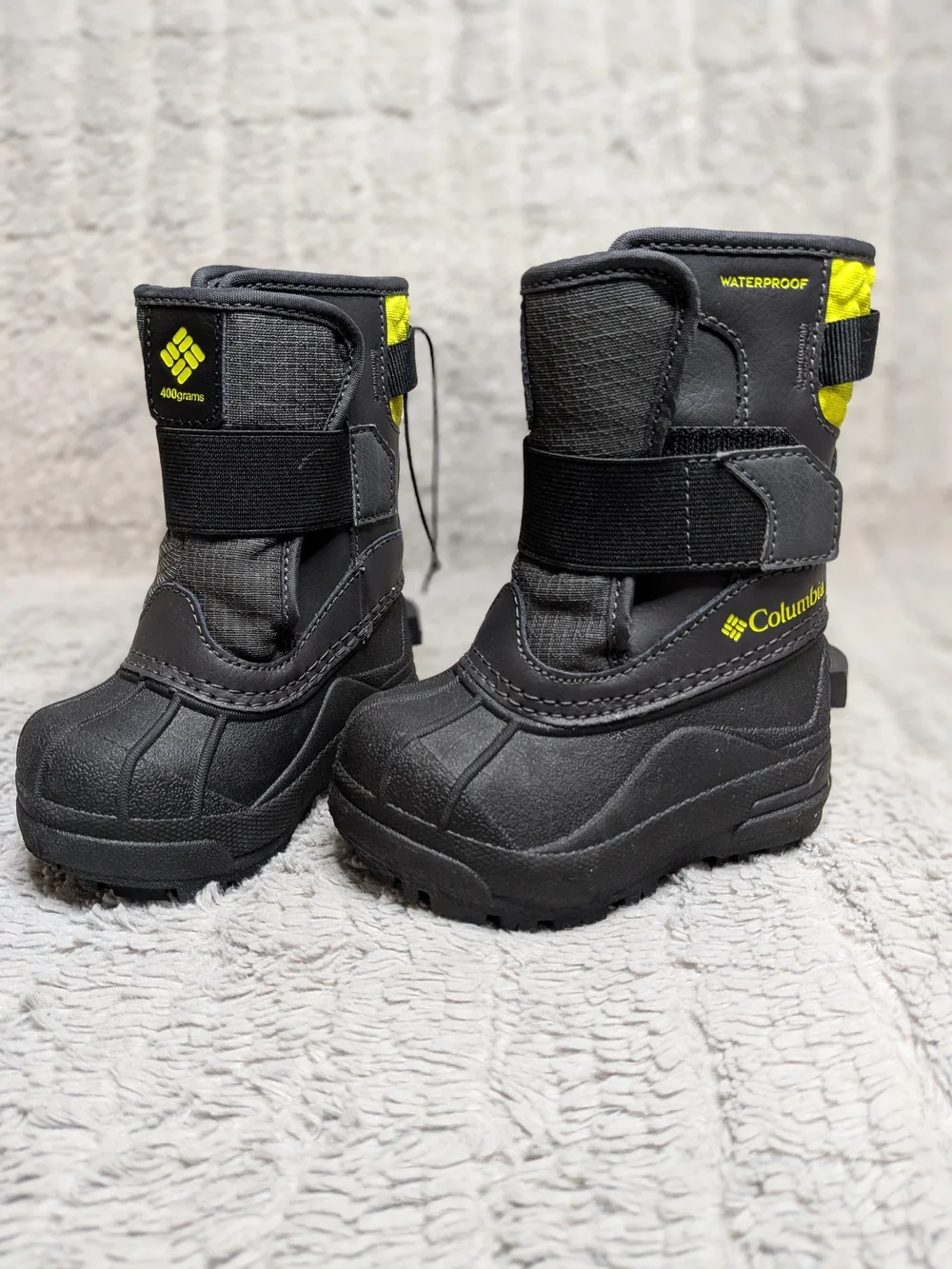 Columbia Kids' Waterproof Black Winter Boots with Yellow Accents Size 5